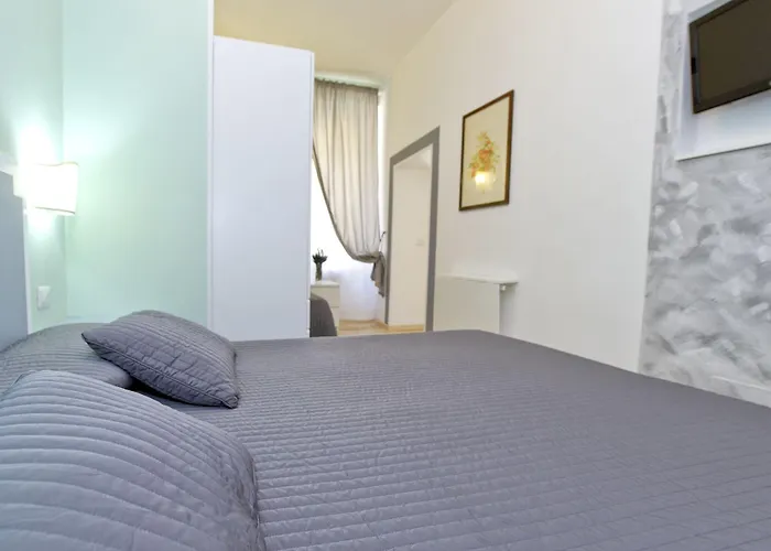 Hotel To