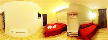 Hotel To